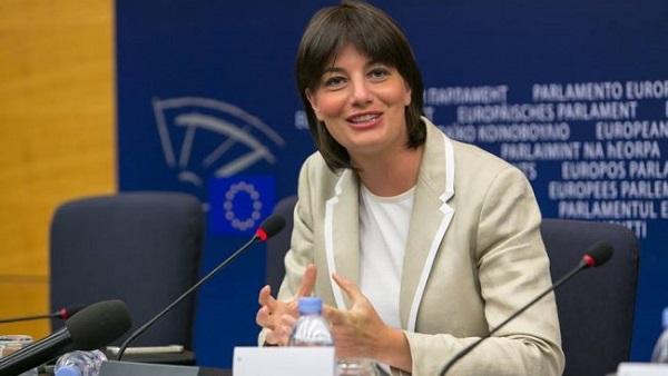 L’ex europarlamentare Lara Comi arrestata per corruzione