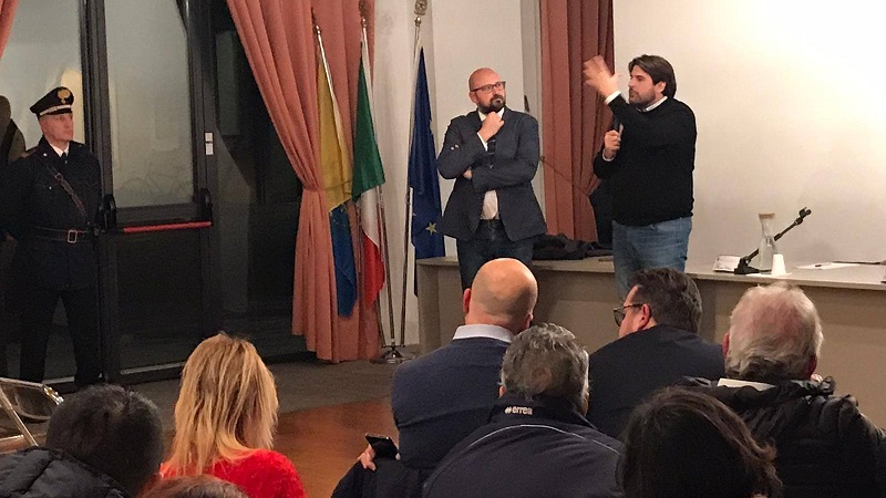 Lavoratori Auchan: ancora paura sul futuro di migliaia di persone