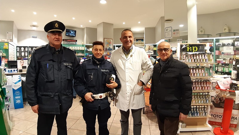 Pattugliamenti della polizia locale nel periodo natalizio. Obiettivo “Zero rapine”