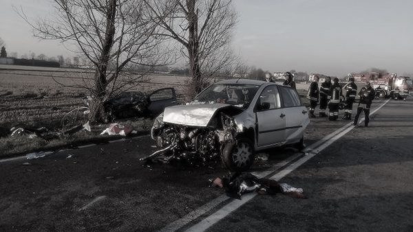 Incidente a Gaggiano, morto il giovane Nicolò