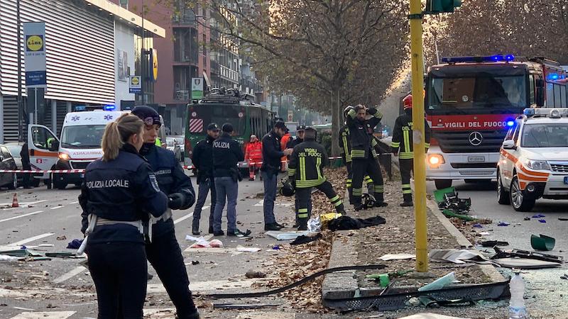 Incidente bus, autista interrogato: “Ho avuto un malore, chiedo scusa a tutti”