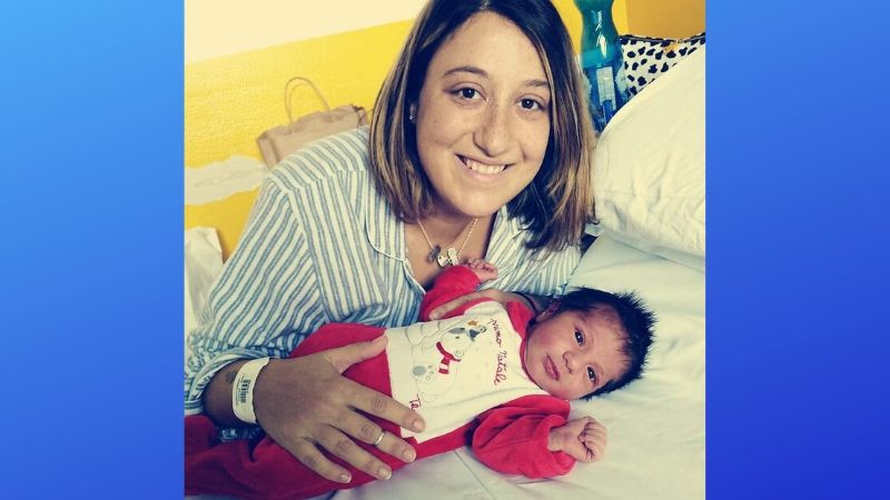 Edoardo ha fretta di nascere: mamma dimessa dall’ospedale partorisce in casa