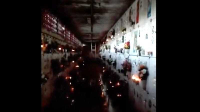 Cimitero Corsico, ancora allagamenti tra i loculi: “Situazione vergognosa”  VIDEO