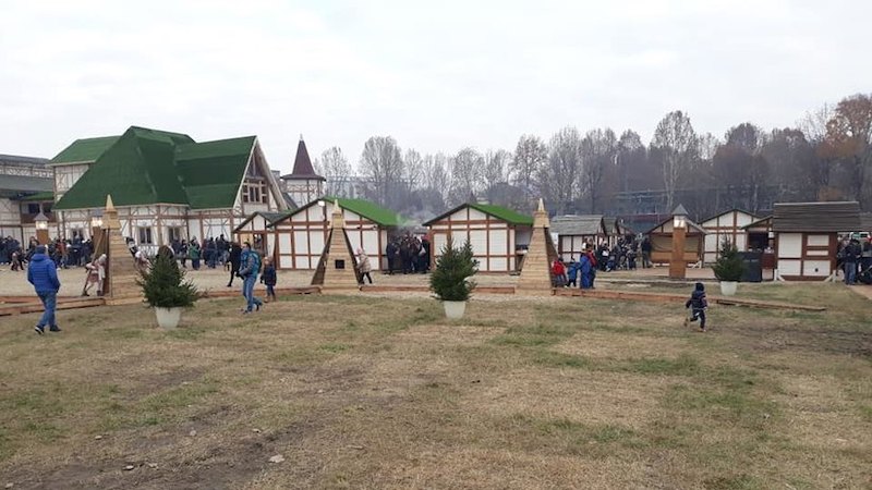 Il Villaggio di Natale chiude in anticipo: “Colpa delle polemiche sui social”