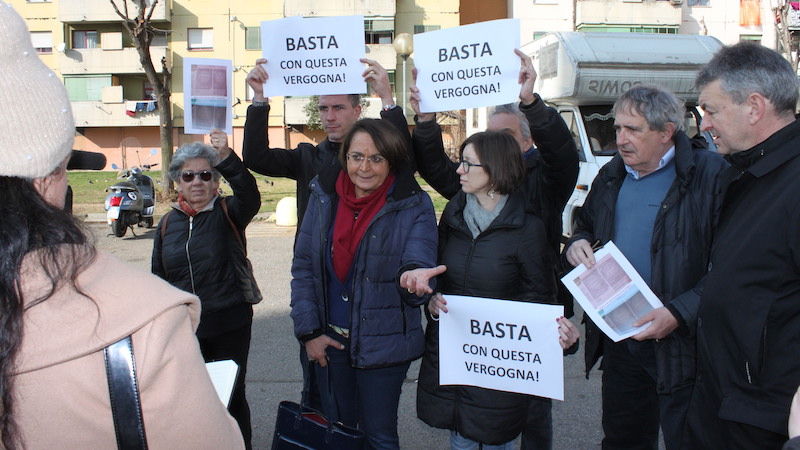 Case Aler di via Bolla: “Basta con questa vergogna!”