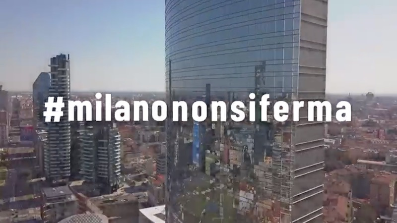 Coronavirus, lo spot: “Non abbiamo paura, Milano non si ferma” VIDEO