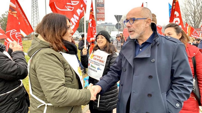 Caso Auchan, il Comune al fianco dei lavoratori