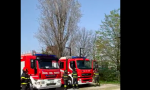Sirene e applausi: i pompieri di Pieve rendono omaggio a Humanitas VIDEO