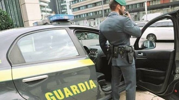 Truffe finanziarie: sequestri per 30 milioni di euro, 2 persone in carcere, 7 ai domiciliari