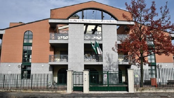 Movimento 5 Stelle: “Chiediamo chiarezza sulla rsa Oleandri di Rozzano”