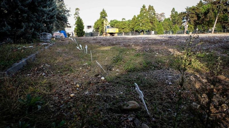 Uno spazio al cimitero per 61 morti da coronavirus che non avevano parenti