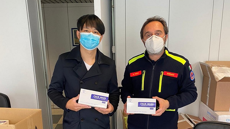 Ono Sushi regala 2mila mascherine a Comune e forze dell’ordine