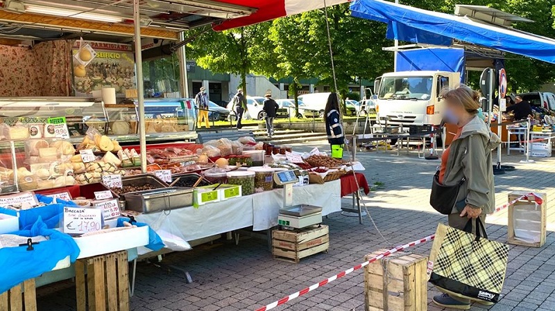 A Rozzano riaperti i mercati comunali: distanziamento e monitoraggio degli ingressi