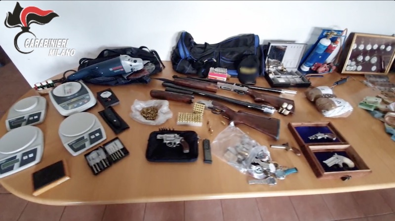 Beccata la banda dei furti: sequestrati 7,5 chili di gioielli e 259 orologi VIDEO