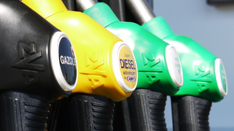 Industria petrolchimica o biodiesel? Le differenze tra carburanti tradizionali e alternativi