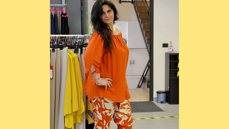 Modelle curvy diventano influencer (gratis) per rilanciare i negozi di quartiere