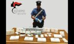 Dieci chili di cocaina pura nascosti in casa e 227mila euro: due arresti