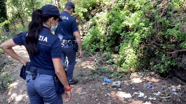 Violenza sessuale al Monte Stella, preso l’aggressore
