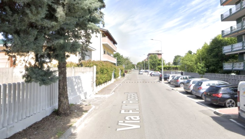 Irregolarità amministrative: chiuso dal Comune il deposito auto in via Rosselli