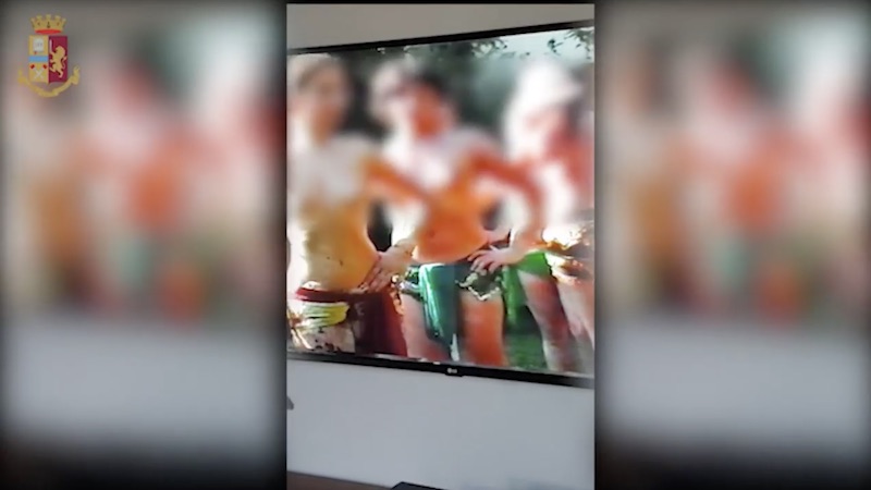 Psico-setta tra Novara e Milano: “il Dottore” venerato come un Dio torturava ragazze e bambine VIDEO