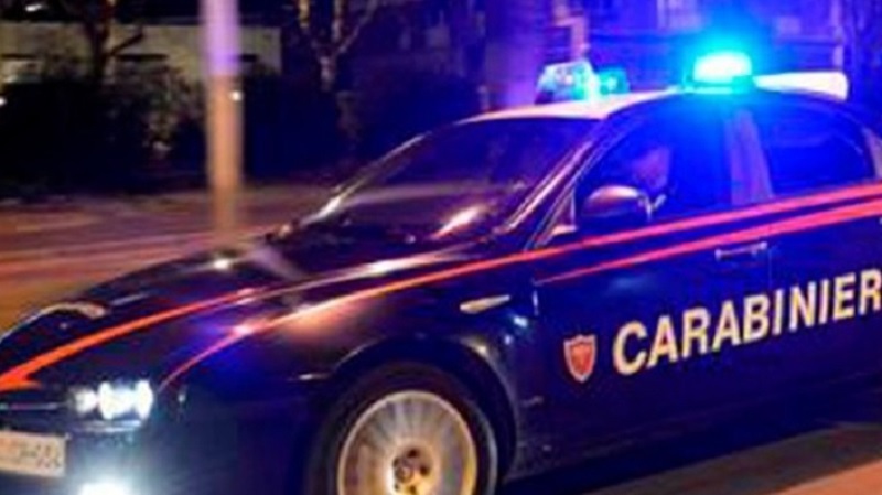 Rapine, armi, estorsioni e furti: 10 arresti al quartiere Lavagna