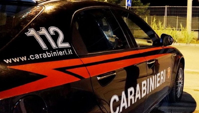 Tragedia in provincia di Varese: padre si uccide con la figlia disabile
