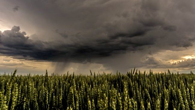 Allerta meteo in Lombardia, fronte perturbato: attesi forti temporali