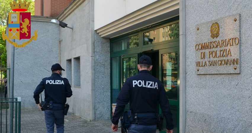 Cittadini irregolari e 5mila euro di multa ai locali: i controlli della polizia
