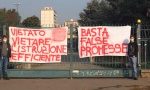 Stop (per ora) alle proteste davanti al Falcone Righi: tregua siglata dopo l’incontro tra studenti e preside