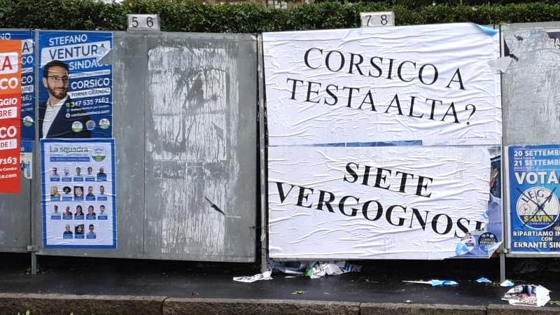 Manifesti pro Errante strappati e coperti nella notte: “Gesto inqualificabile”