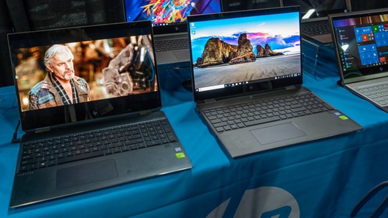 Al via da oggi il contributo da 500 euro per Pc e Tablet. VIDEO