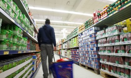 Nuova ordinanza a Buccinasco: al supermercato un solo componente per famiglia