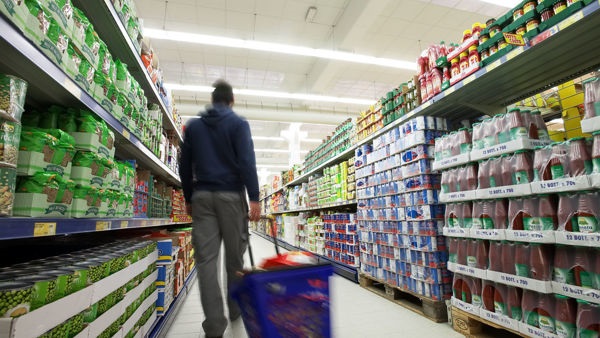 Nuova ordinanza a Buccinasco: al supermercato un solo componente per famiglia