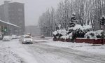 Emergenza neve a Milano e hinterland, disagi nella circolazione, alberi caduti e interventi del 118