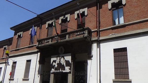 Subappalto del Comune, le polemiche sulla vicenda fino alla rinuncia dei lavori