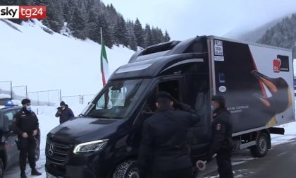 Le prime dosi del vaccino Covid arrivate in Italia: Vax-Day domenica 27 dicembre VIDEO