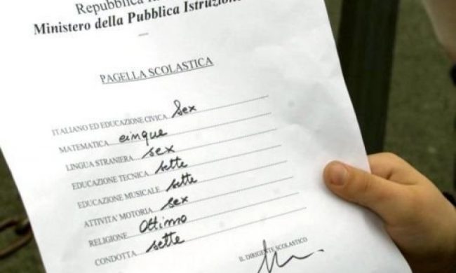 Pagelle primo quadrimestre, addio ai numeri. Ecco come funziona il nuovo giudizio nella scuola primaria