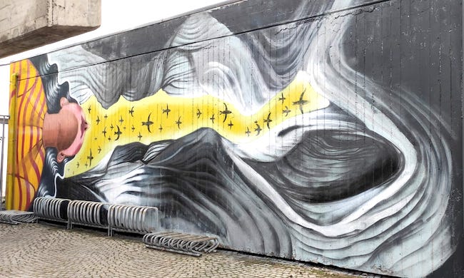Murale per le vittime delle foibe, Imberti: “Cancellare subito, il cimitero non è un centro sociale”