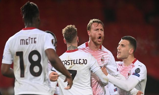 Manchester United-Milan: i rossoneri dominano Manchester