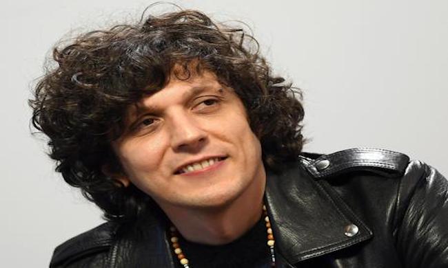 Ermal Meta, Sanremo, l’amore e Gli Invisibili