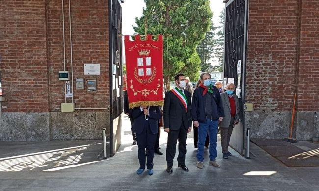 Cerimonia del 25 aprile a Corsico: “Raccogliamo i valori lasciati, contro la rabbia di questo mondo”
