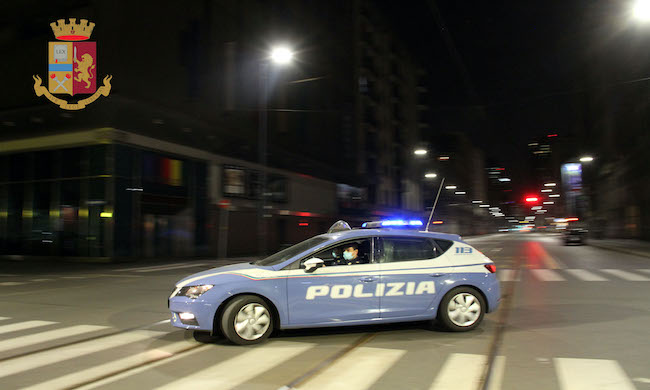 Aggressioni violente a vittime scelte a caso: arrestata la banda.