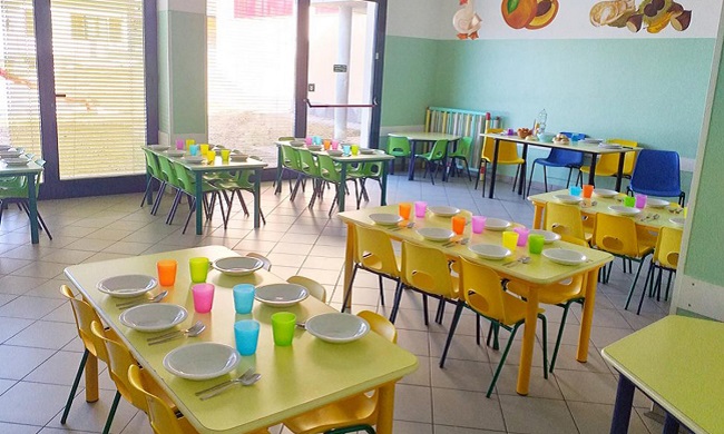 Mensa scolastica, un avviso ai genitori morosi: “Pagare i debiti o riscossione coatta”