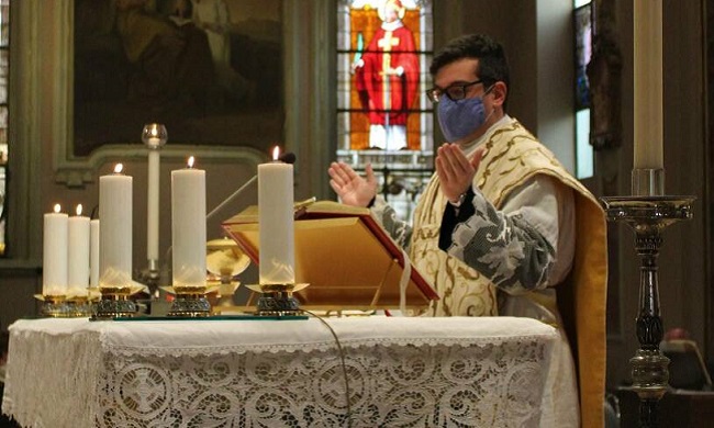 Abusi su minori, arrestato don Emanuele Tempesta