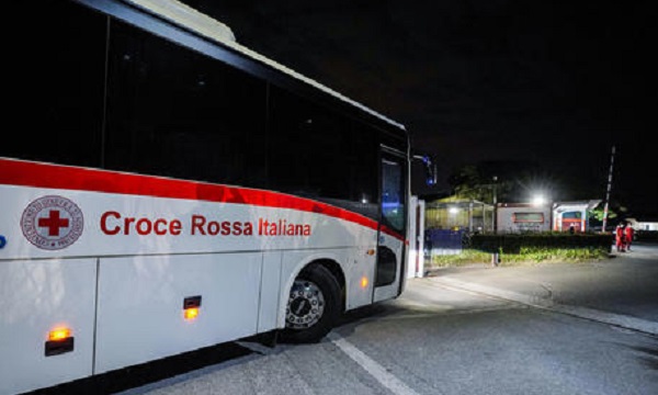 Situazione profughi afghani: i comuni siglano un patto di accoglienza