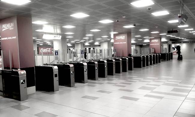 Clonava biglietti e abbonamenti: sequestrata villa e conti a dirigente ATM