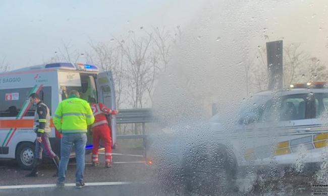 Nuovo incidente sulla Tangenziale Ovest: grave motociclista di 36 anni