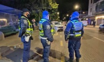 Controlli della polizia locale a Rozzano: altri negozi multati per irregolarità