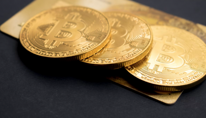 Investimenti in Bitcoin: è boom di transazioni