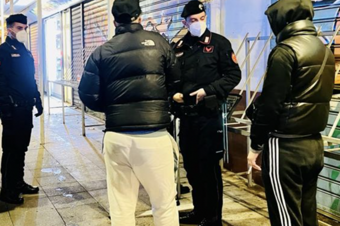 Controlli dei carabinieri a Rozzano: denunciati ristoratori, multe per oltre 70mila euro